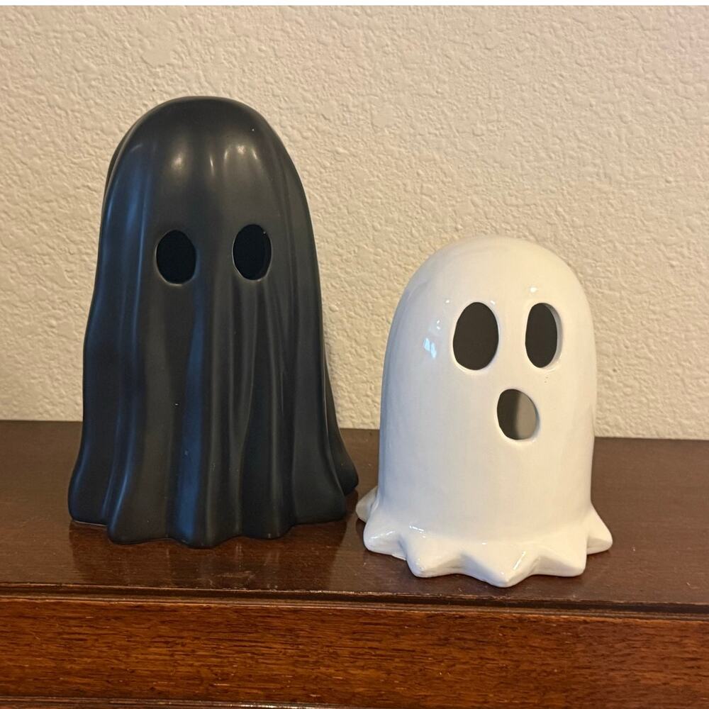 Halloween Decor Ceramic Ghost Glow Up Black White